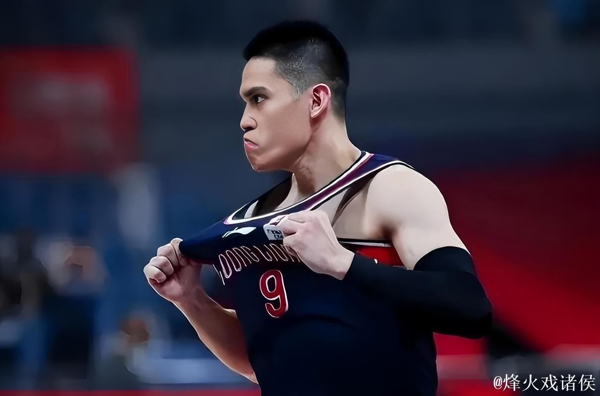 陈盈骏22分首钢胜新疆 佩里23分深圳胜天津