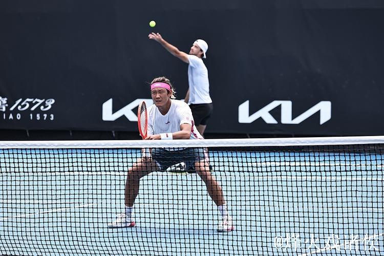 澳网中国11人单打全部出局 张之臻晋级男双32强